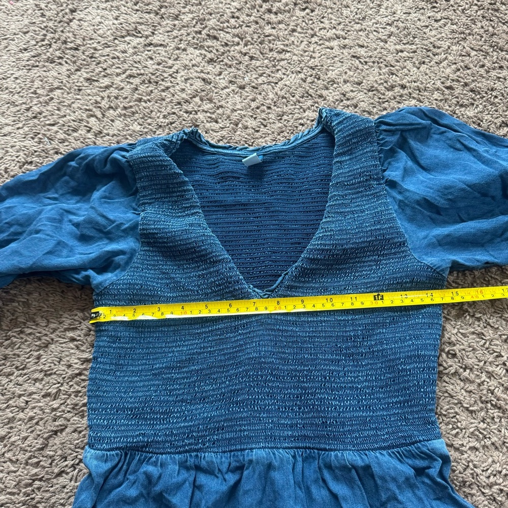 Old Navy Smocked Bodice Midi Dress Tiered Denim Lyocell Medium M - Picture 8 of 9